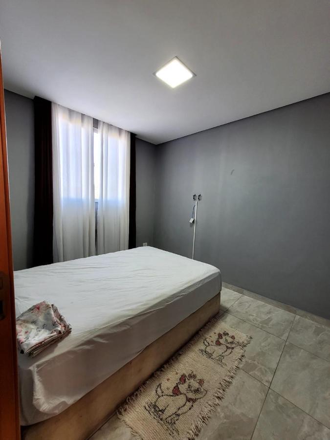 Апартаменти Apartamento Em Londrina Privado Com 2 Quartos De Casal Com Utensilios Garagem E Wifi Екстер'єр фото