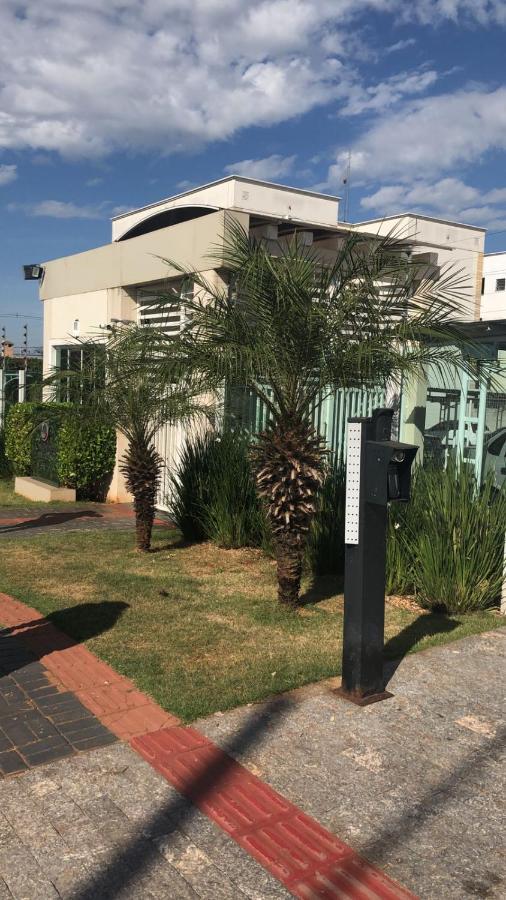 Апартаменти Apartamento Em Londrina Privado Com 2 Quartos De Casal Com Utensilios Garagem E Wifi Екстер'єр фото